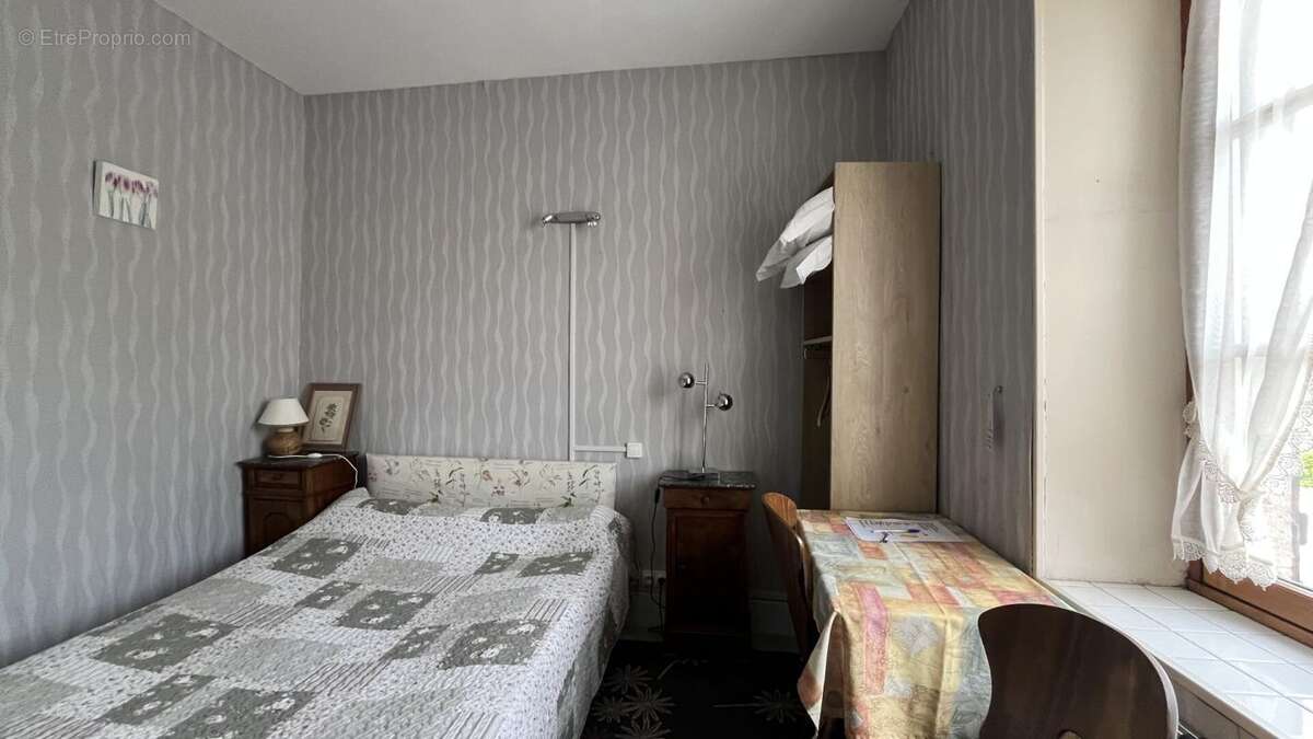 Affaire hôtelerie-restauration en centre bourg - photo 9