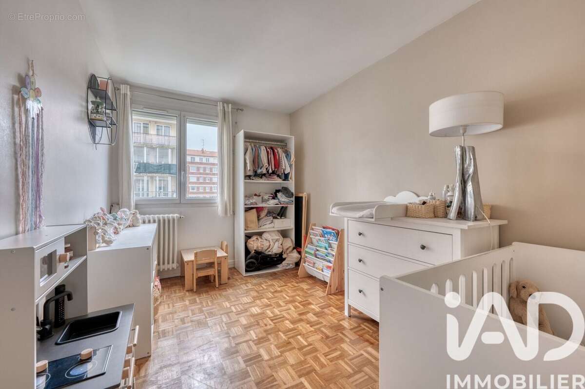 Photo 9 - Appartement à VILLEJUIF