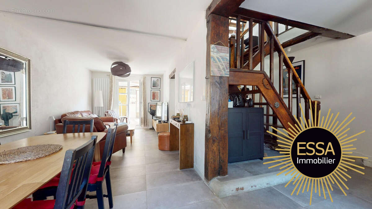 Maison à VIROFLAY