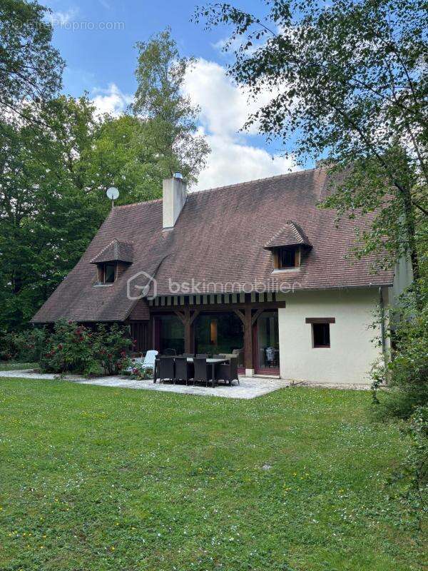 Maison à SAINT-GATIEN-DES-BOIS