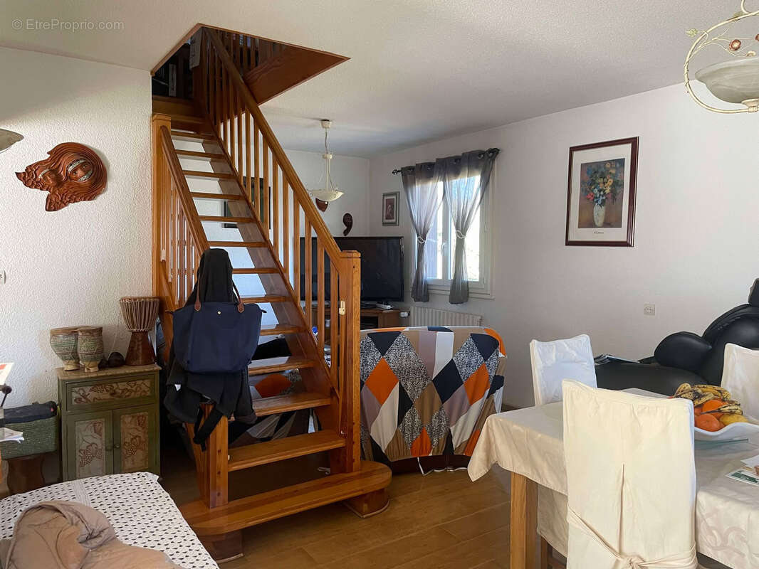 Maison à CHAUSSETERRE