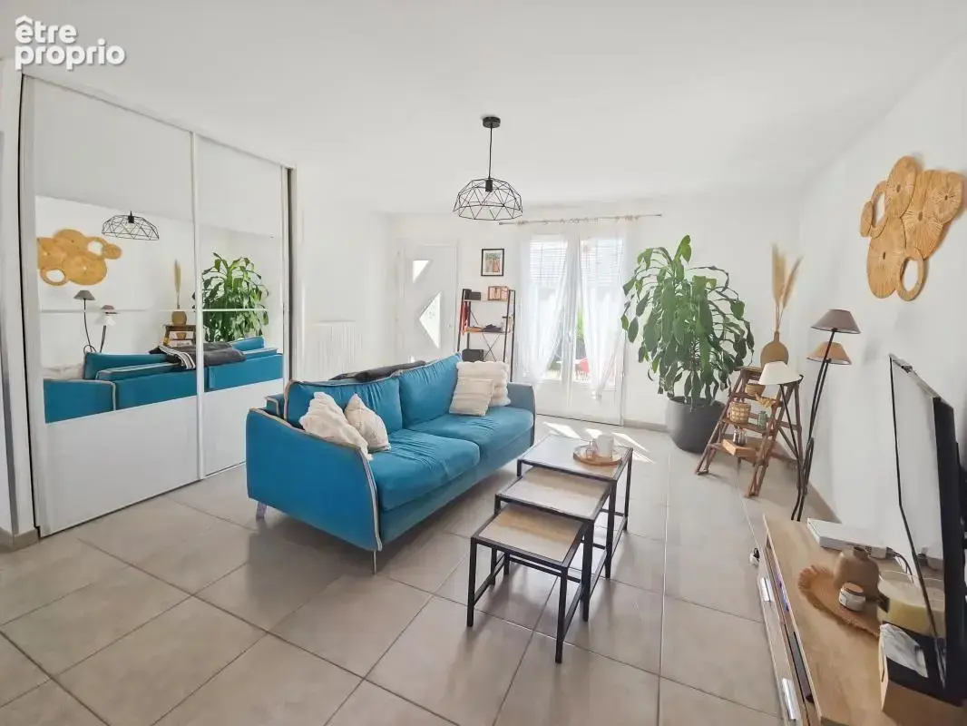Charmante maison construite en 2014 d'une surface de 120 m², idéalement située au centre-ville de Marigny-les-Usages. En très bo - photo 4