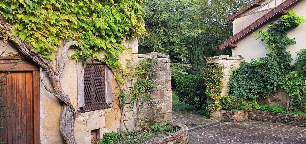 Le Moulin de la Roche propriété de Charme sur 1,5 hectares au coeur de la Haute-Marne - photo 7
