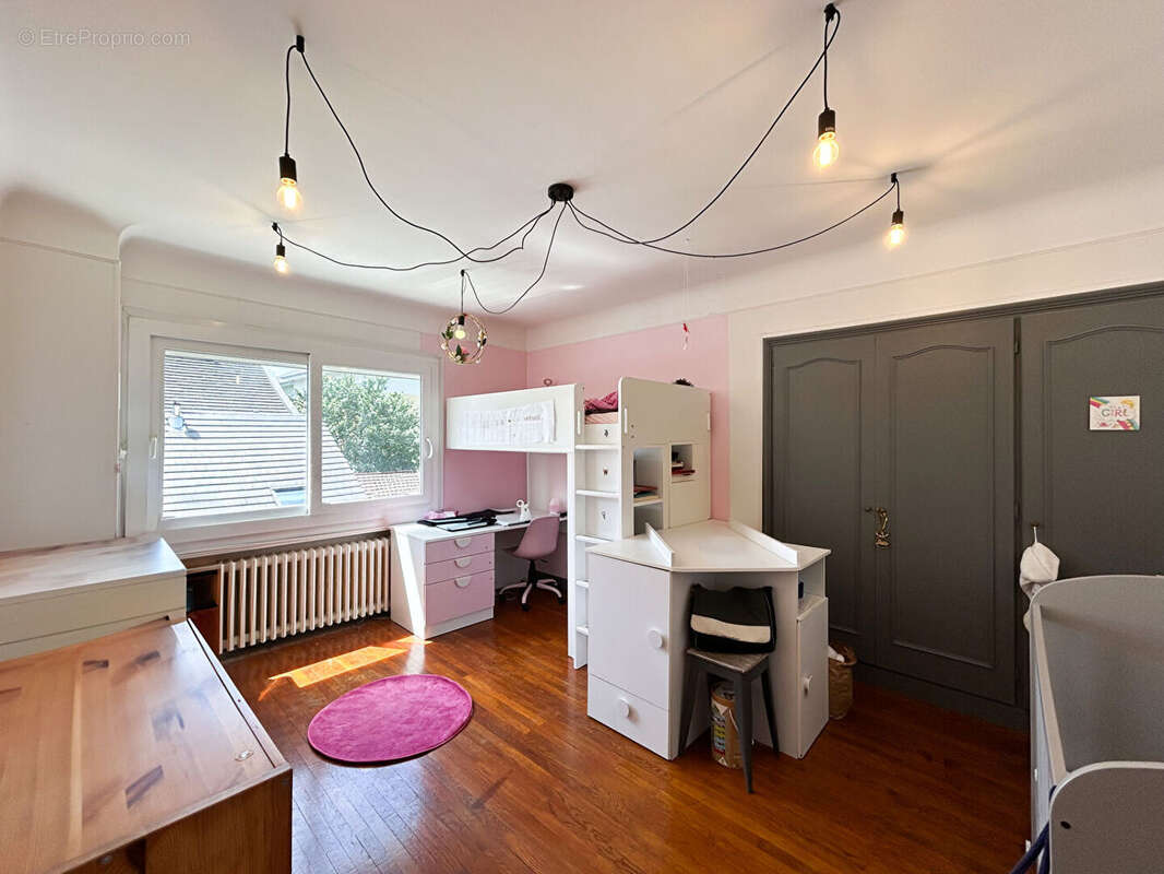 Appartement à AIX-LES-BAINS