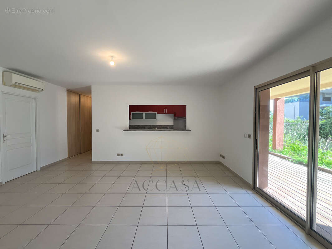 Appartement à PORTO-VECCHIO