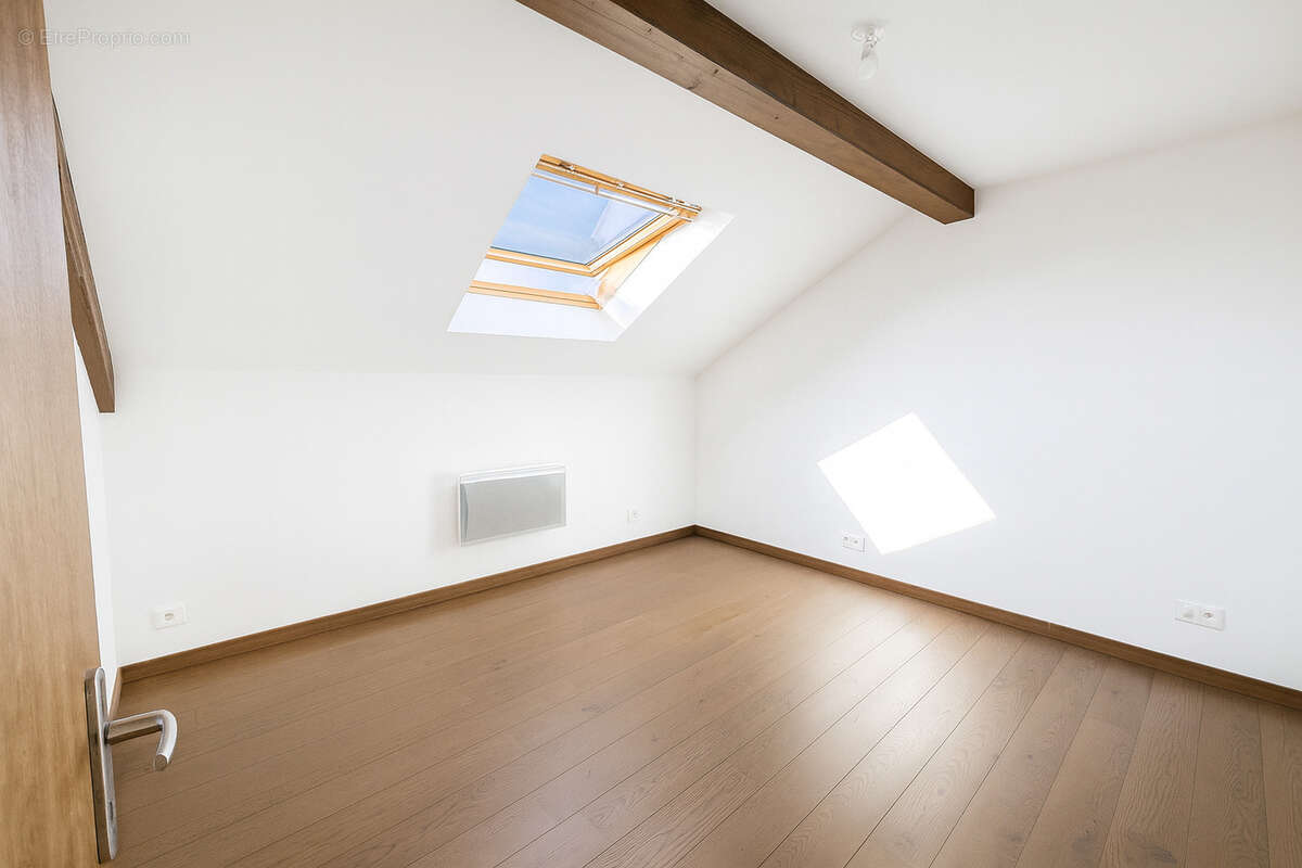 Appartement à SAINT-PIERRE-EN-FAUCIGNY