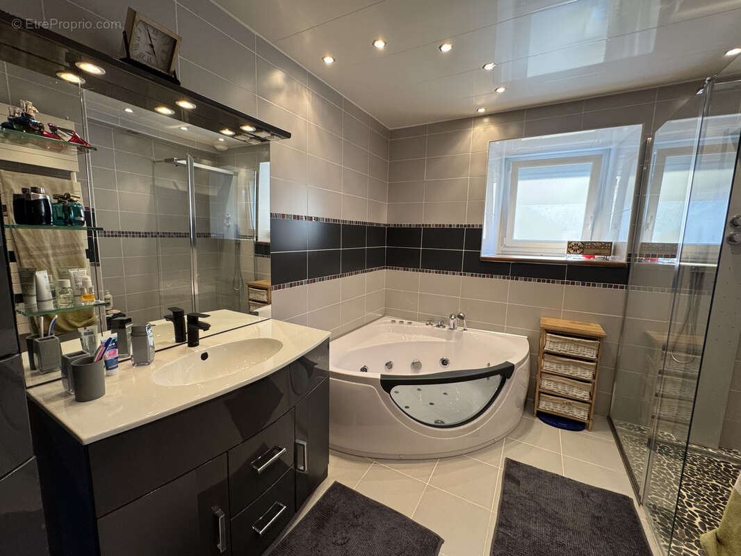 Maison à CHATEAUDUN