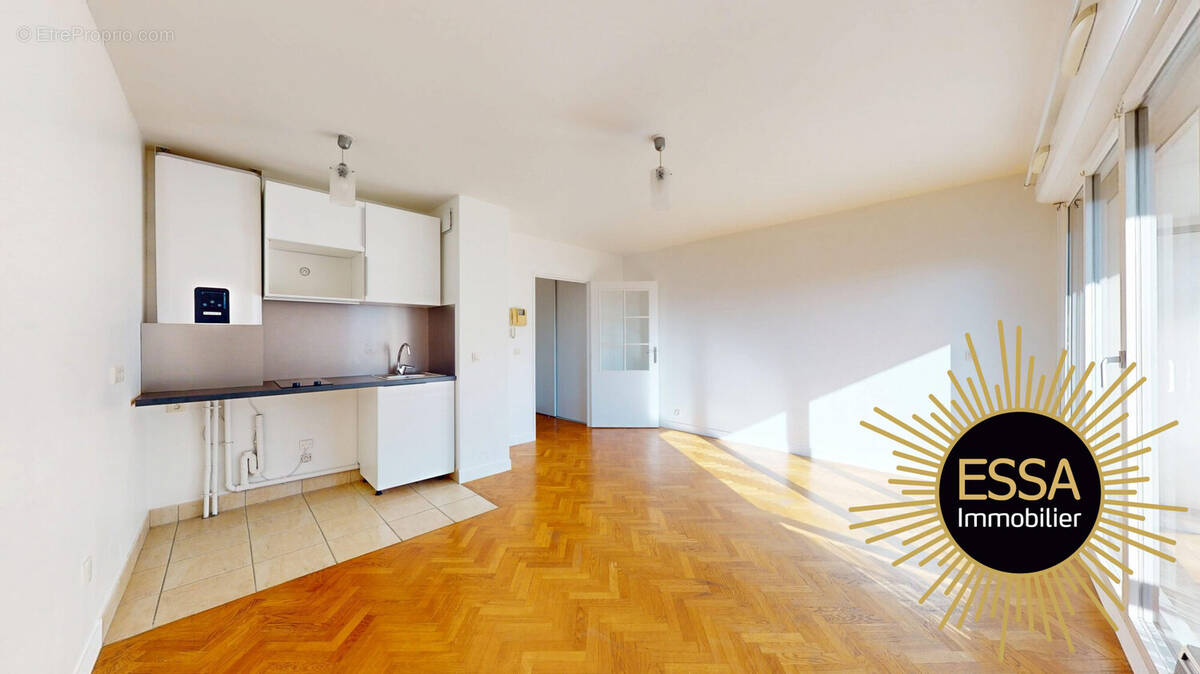 Appartement à LE PLESSIS-ROBINSON