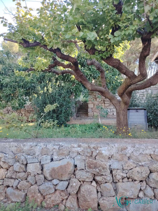 Maison à CARQUEIRANNE