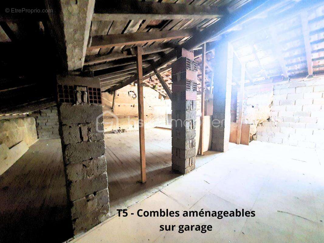 Appartement à CHATILLON-SUR-CHALARONNE