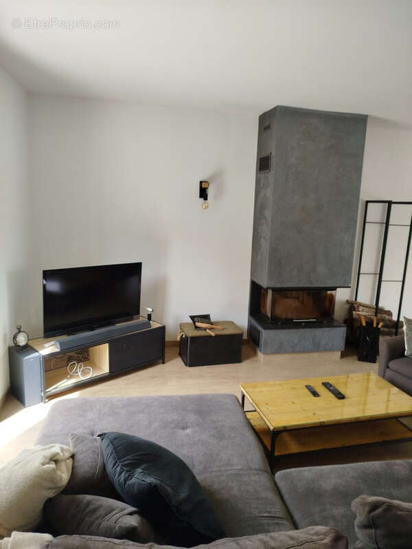 Maison à MAREUIL-CAUBERT