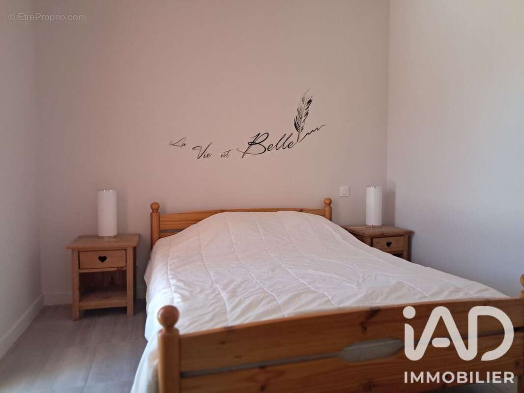Maison 133 m² à Roubia  - photo 9