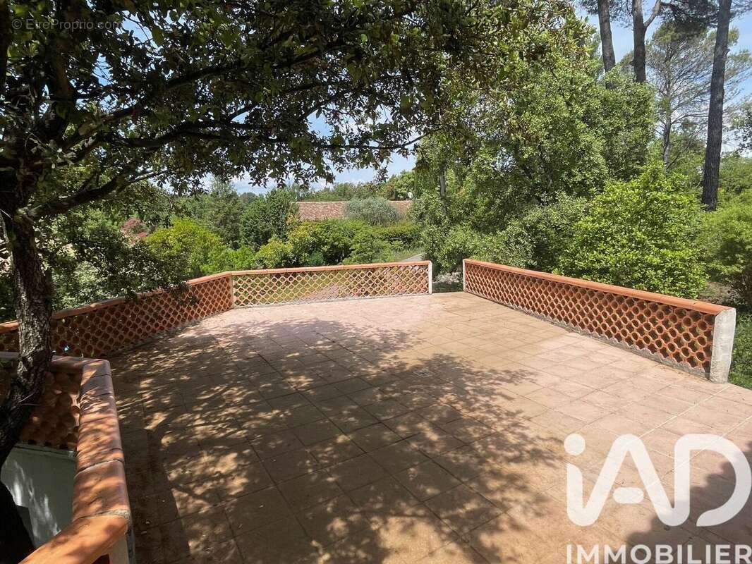 Photo 3 - Maison à PERTUIS