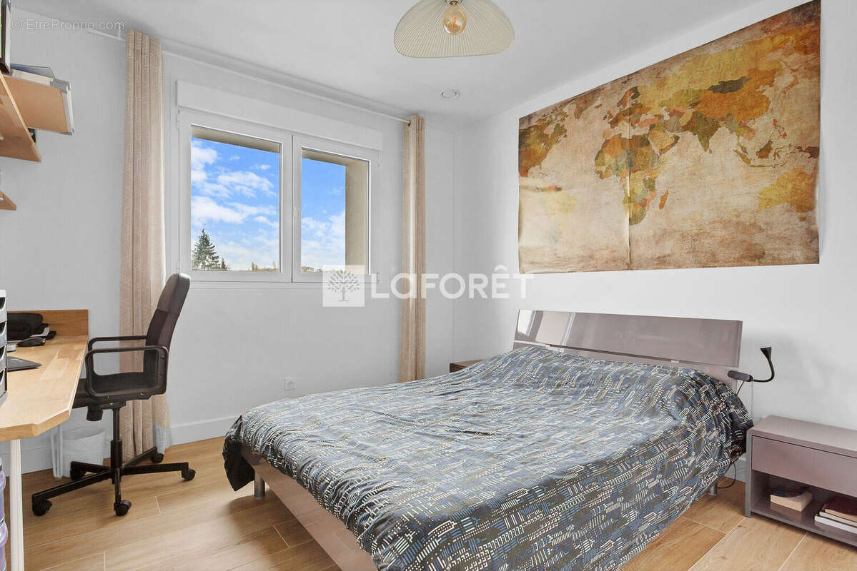 Maison à SAINT-MAURICE-MONTCOURONNE