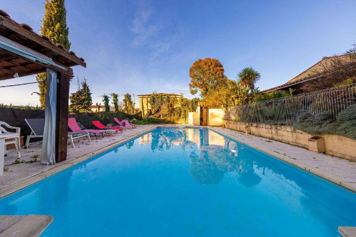 Maison à AIGUES-VIVES