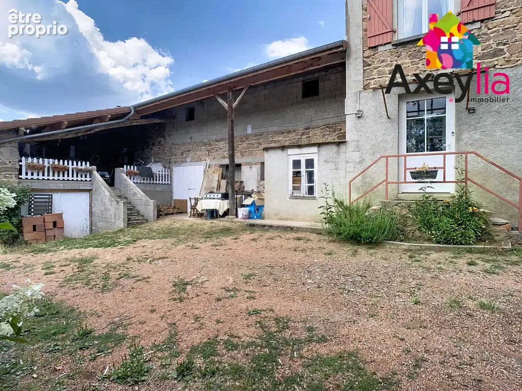 A vendre- cherrier- ancien corps de ferme avec maison d'habitation, gite et dépendances - photo 12