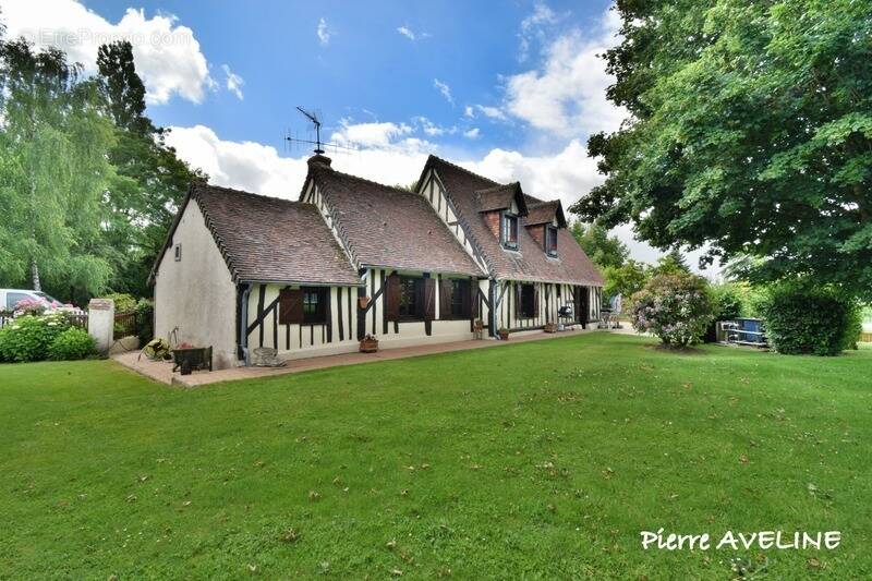 Maison à CHAPELLE-ROYALE