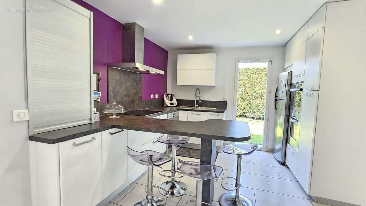 Maison à LA TALAUDIERE