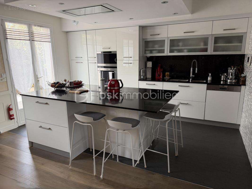 Maison à SAINT-MICHEL-SUR-ORGE