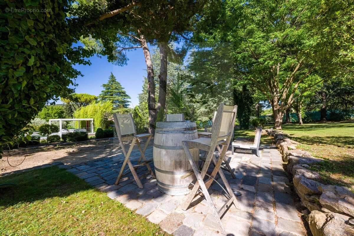 Maison à AIX-EN-PROVENCE