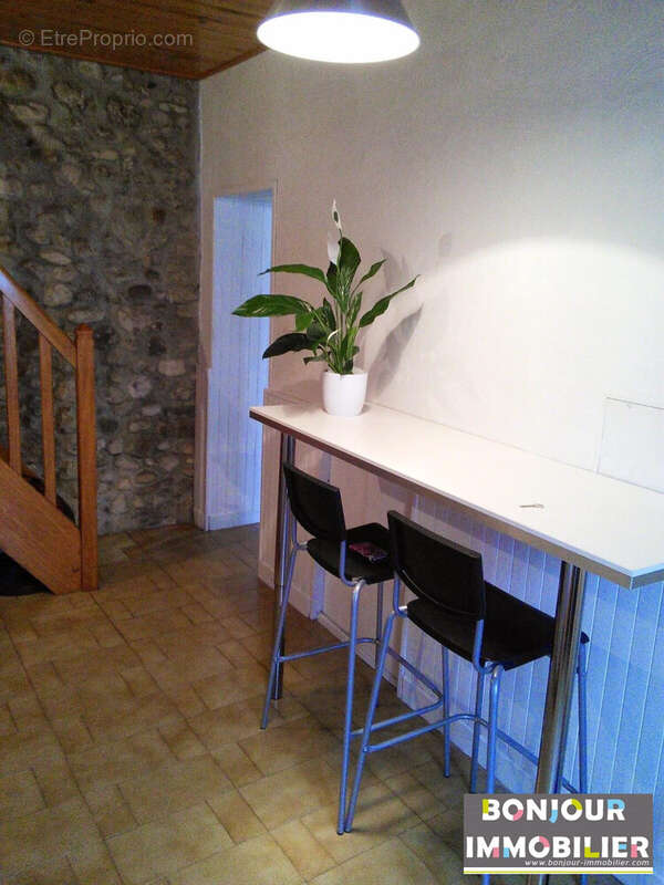 Maison à SAINT-LAURENT-DU-PONT