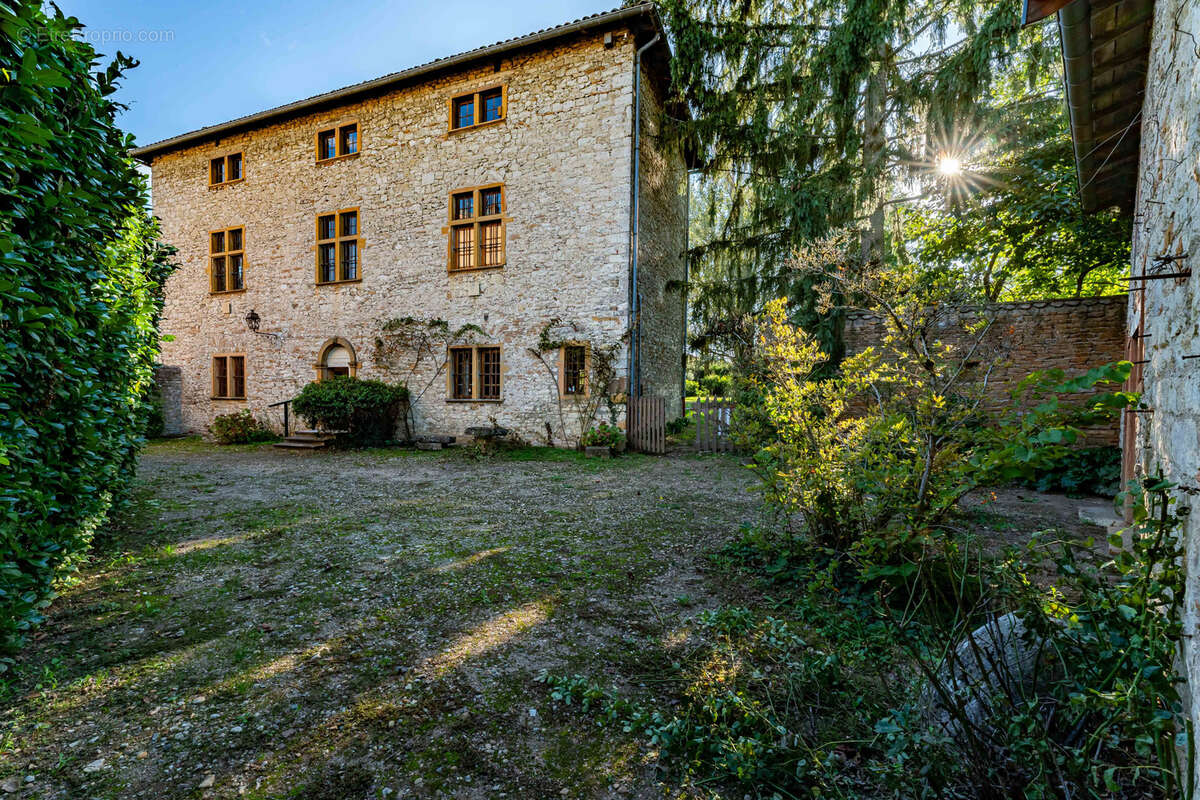 Maison à MORANCE