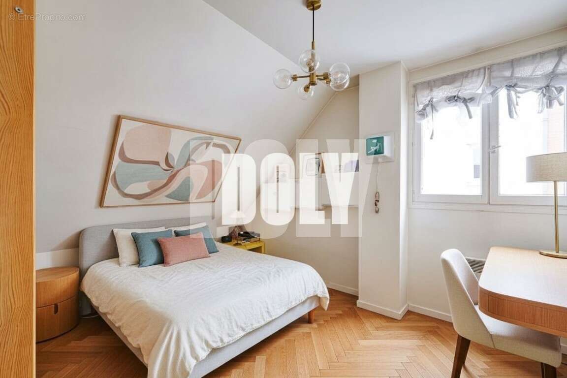 Appartement à RUEIL-MALMAISON