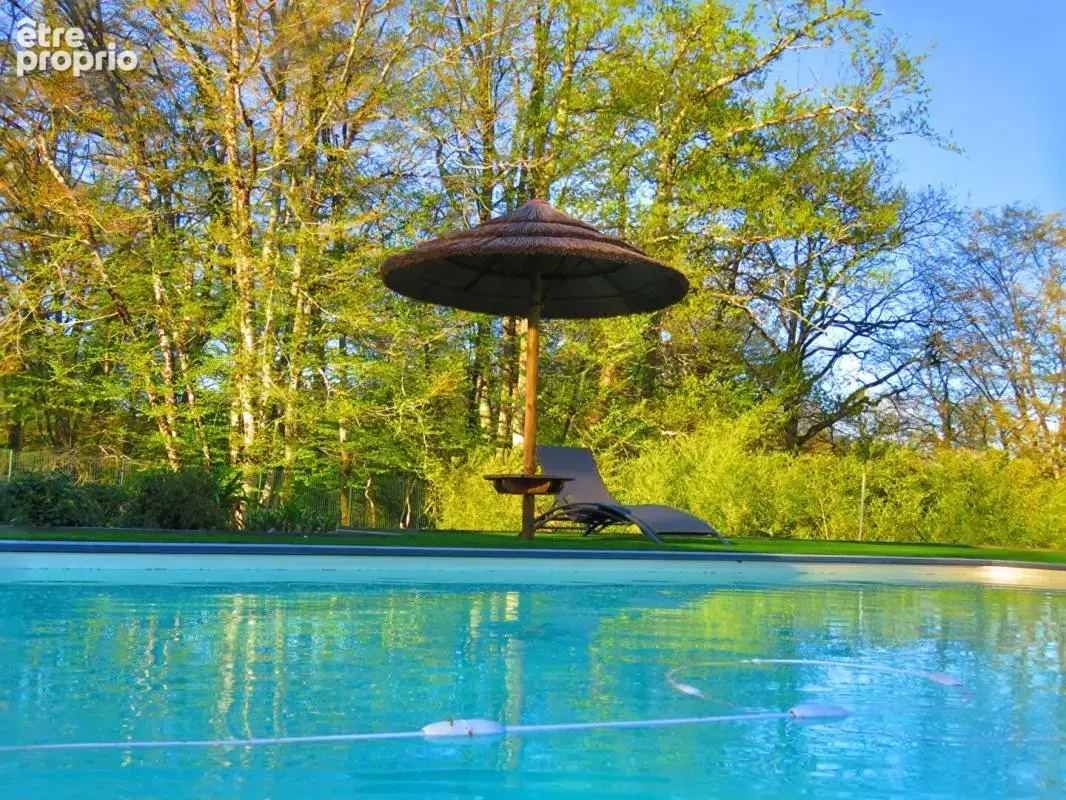 Belle maison familiale récente avec piscine sur grand jardin avec vue forêt à Camarsac - photo 12