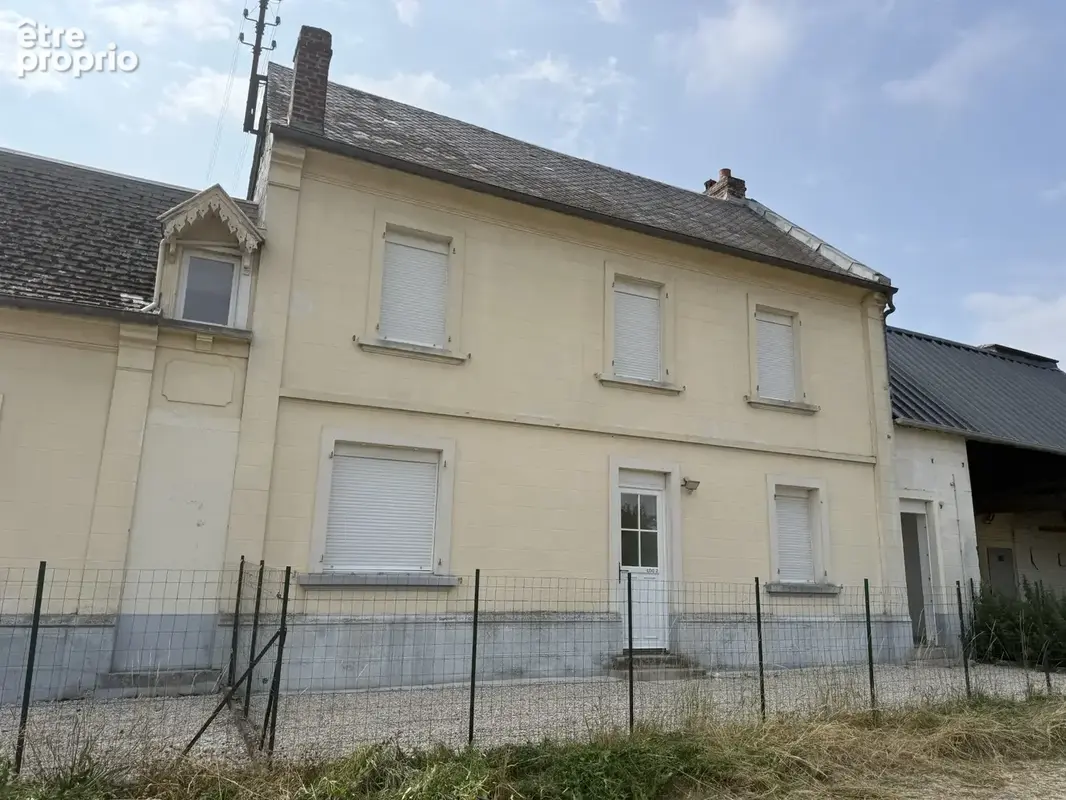 Maison à QUEVAUVILLERS