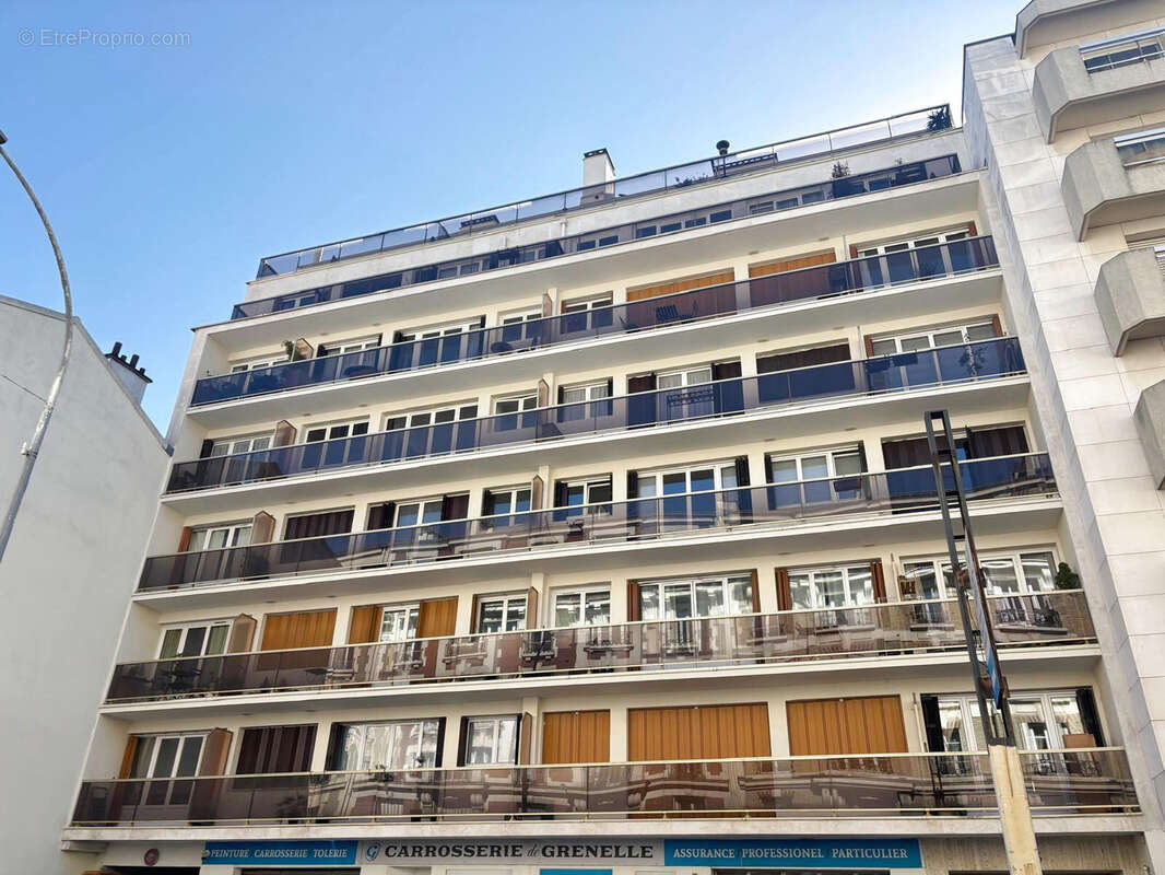 Appartement à MONTROUGE