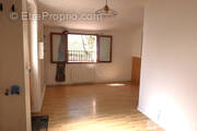 Appartement à LINAS