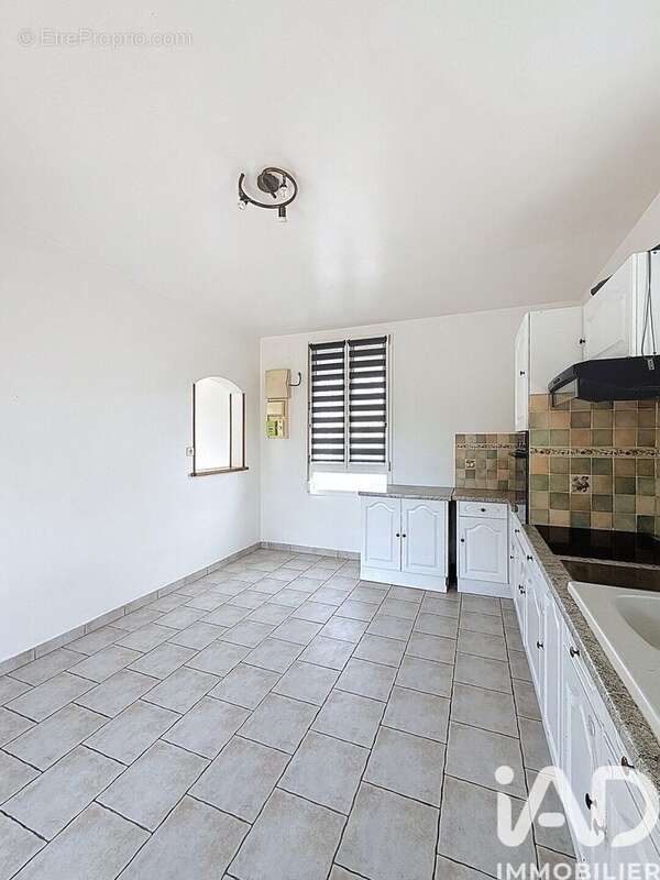 Photo 3 - Maison à COUVROT