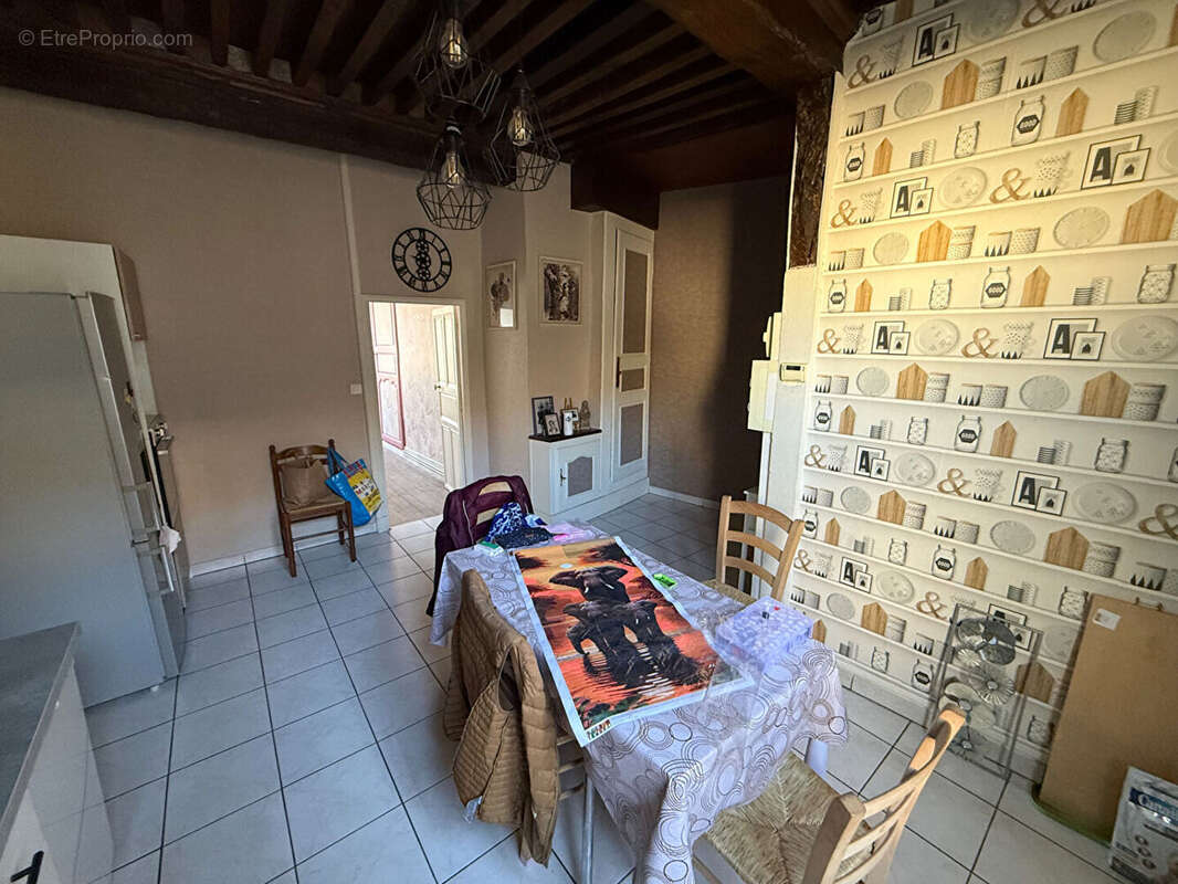 Appartement à CHATILLON-SUR-CHALARONNE