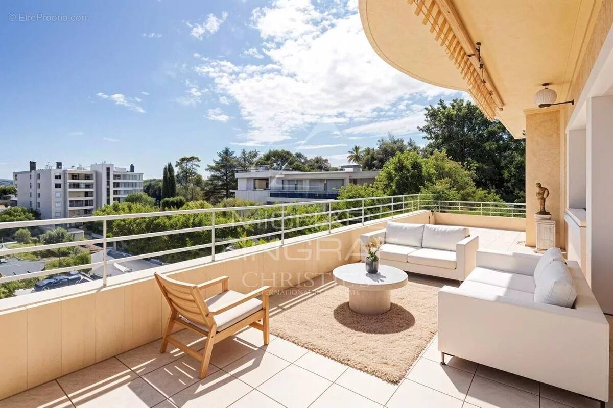 Appartement à CANNES