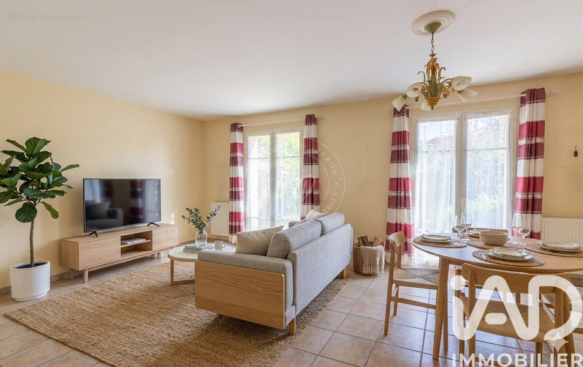 Photo 1 - Maison à THOIRY