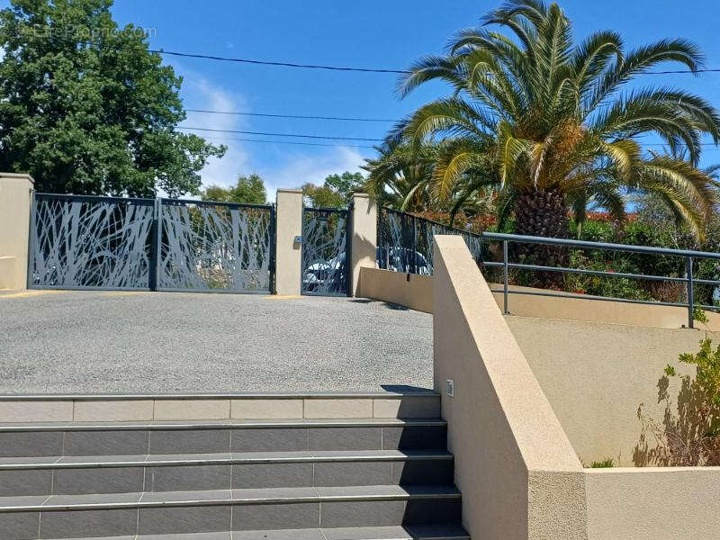 Appartement à CAGNES-SUR-MER