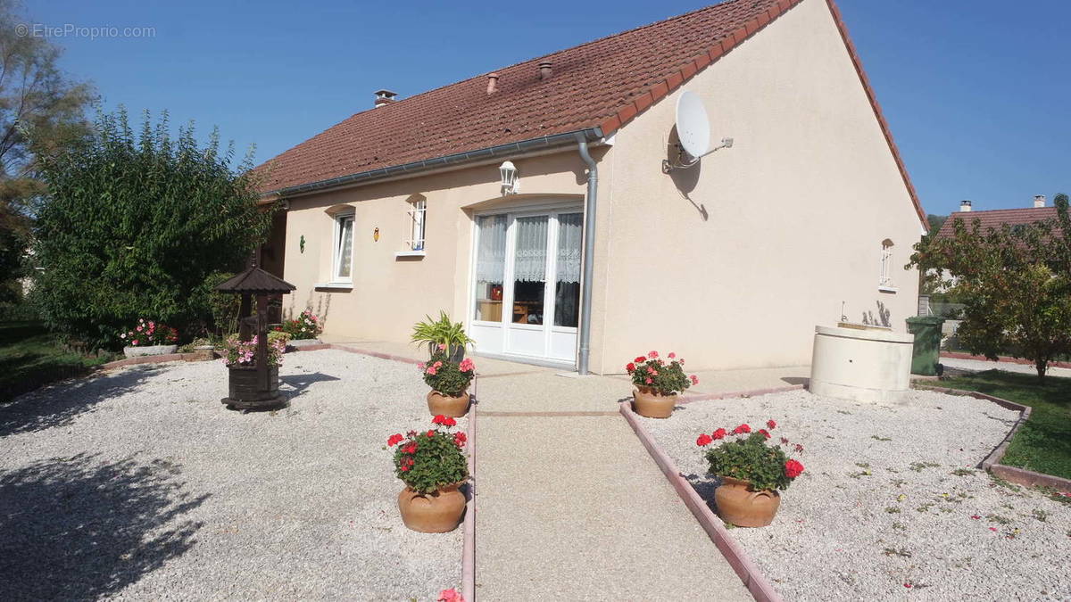 Maison à POUILLY-EN-AUXOIS