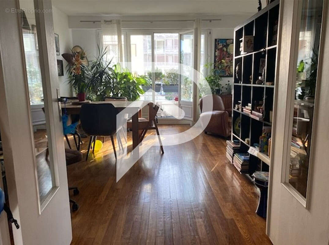 Appartement à BOULOGNE-BILLANCOURT