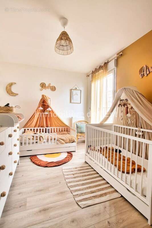 Appartement à LYON-8E