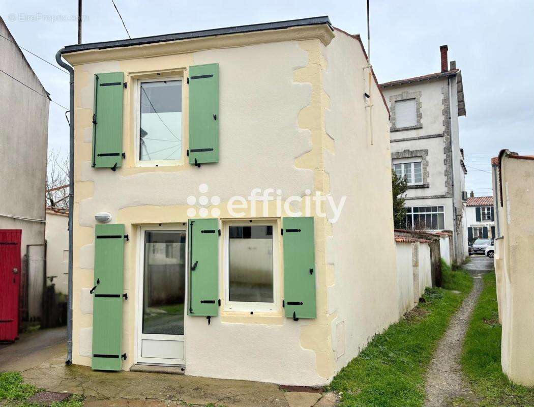 Maison à LA ROCHELLE