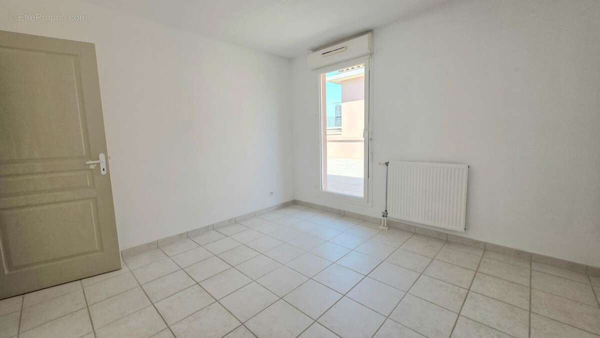 Appartement à LAMBESC