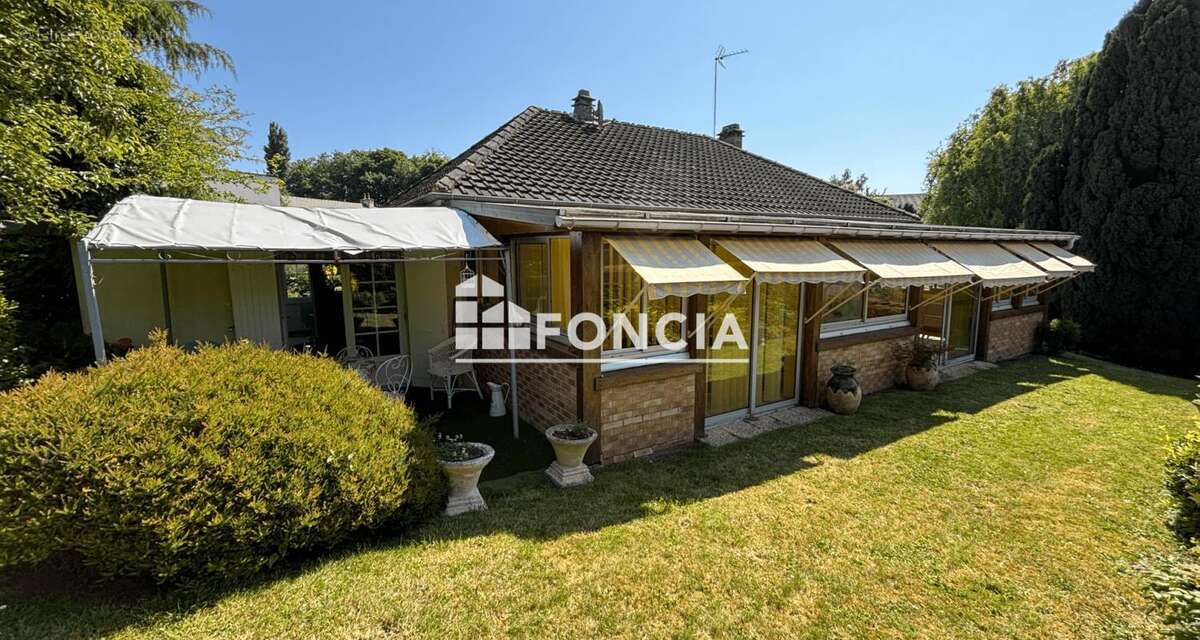 Maison à BIEVILLE-BEUVILLE