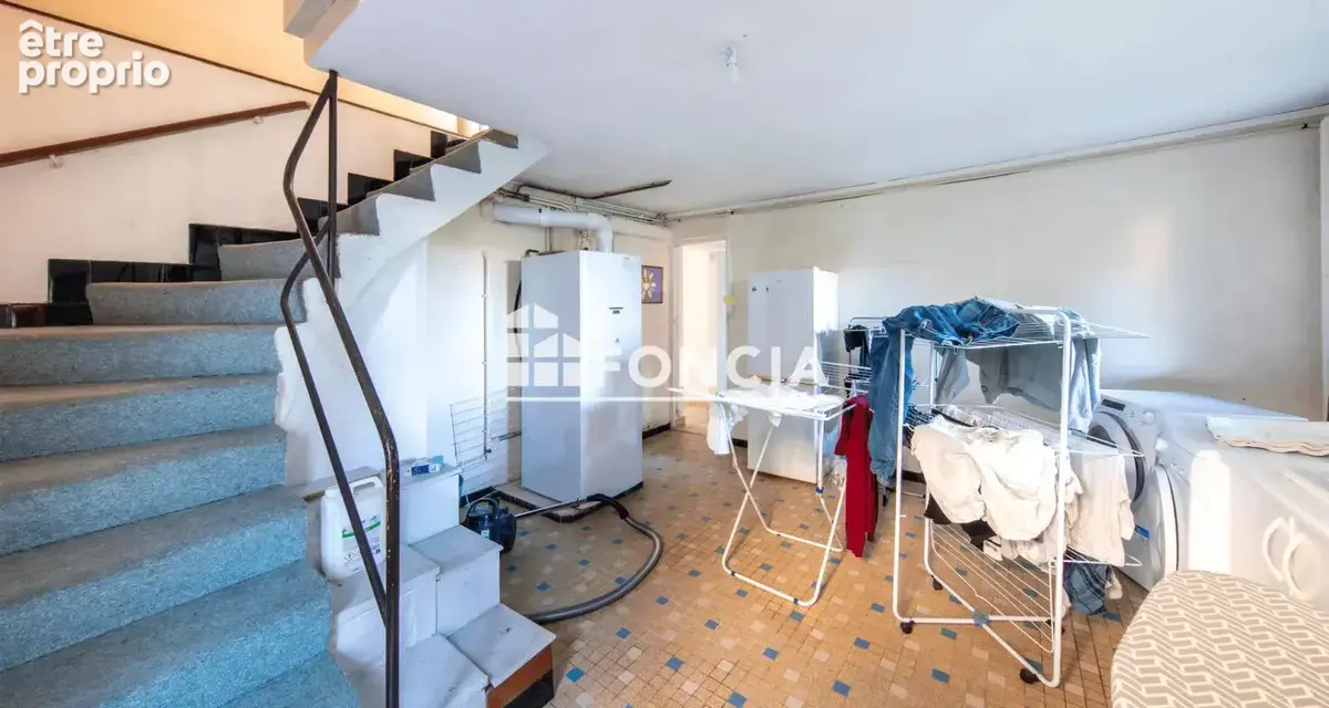 GIBAUDERIE Investissement locatif, maison de 6 chambres louées 450 euros chaque, rapport possible de 32400e annuel - photo 17