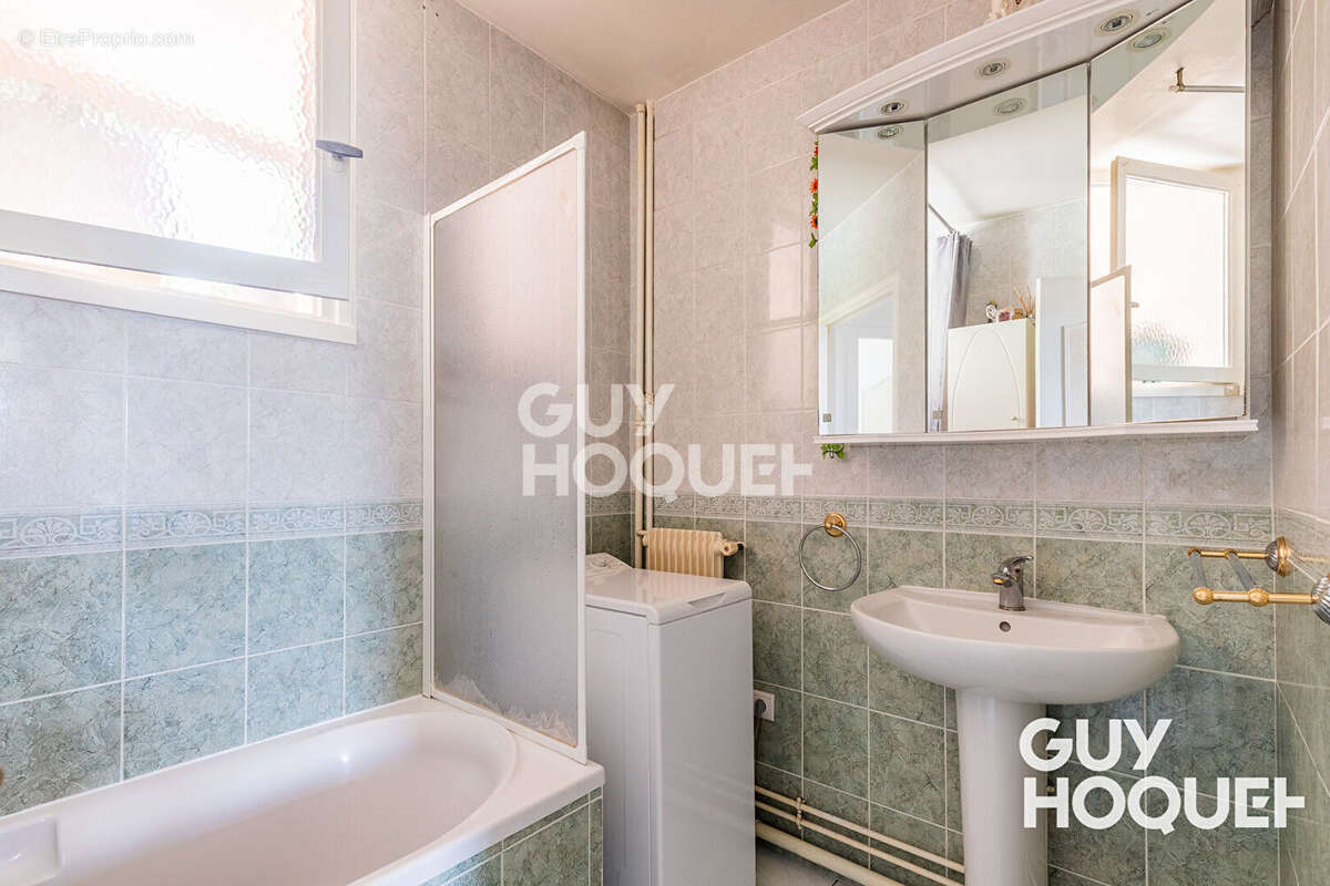 Appartement à ATHIS-MONS