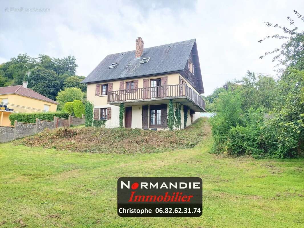 Maison à LILLEBONNE