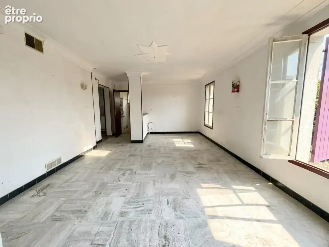 LE MUY (83) - Maison 5p - 88m² - photo 5