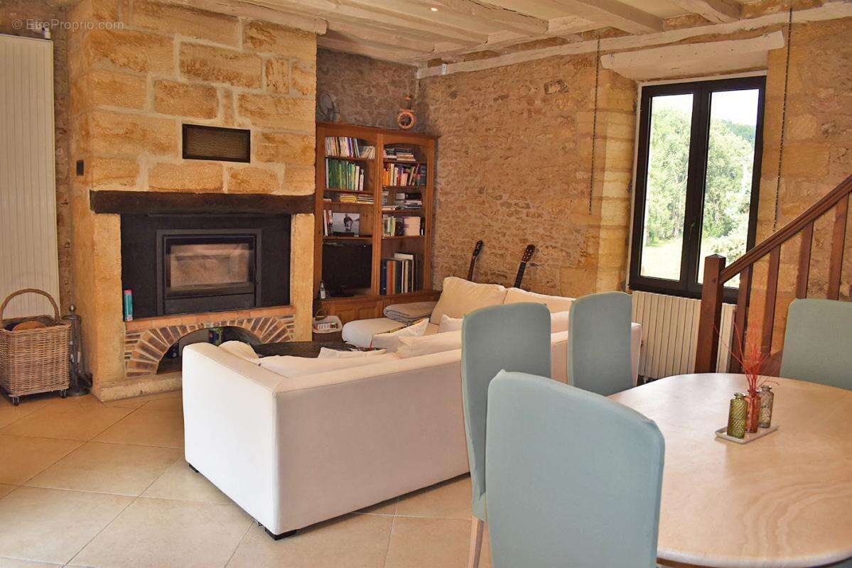 Maison Tamnies 6 pièce(s) 145 m2 - photo 7