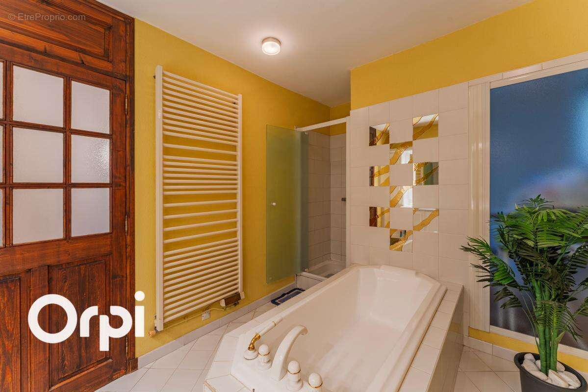 Maison à SAINT-JUST