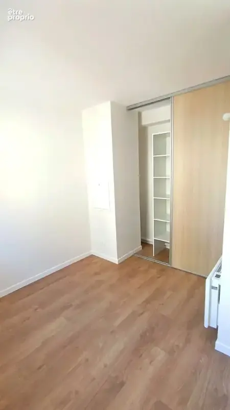 3 Pièces 53m² avec balcon et parking sous-sol. - photo 11