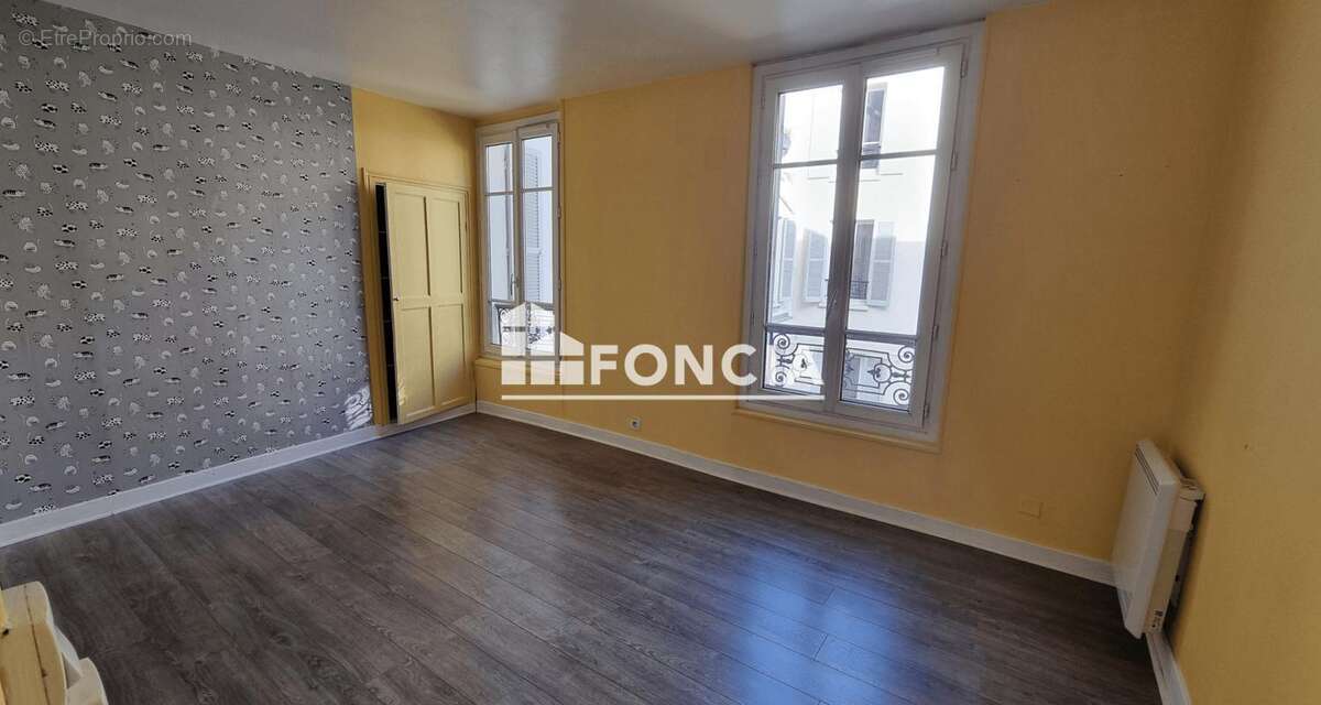 Appartement à BOURG-LA-REINE